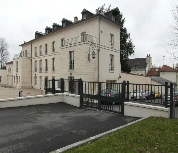 Travaux de réhabilitation de voirie et VRD