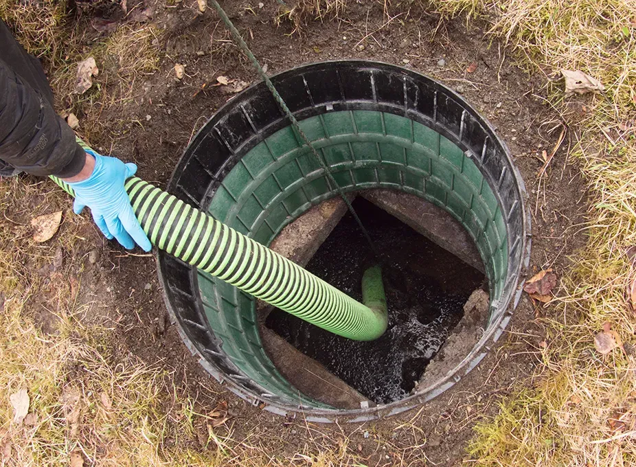 Branchement à l’égout canalisé, PVC, fonte et béton